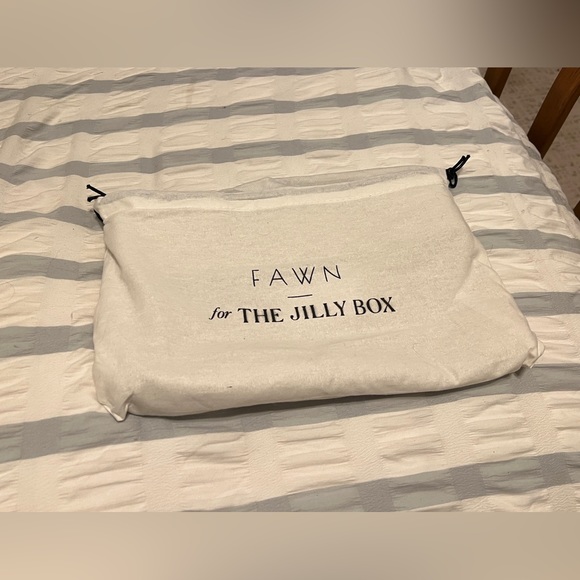 Fawn Clutch x Jilly Box Collab - Picture 2 of 5